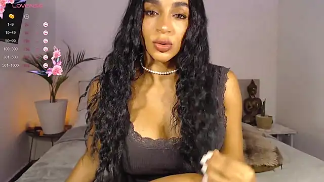 destinne mill  online show from 12-20-25, 11:06