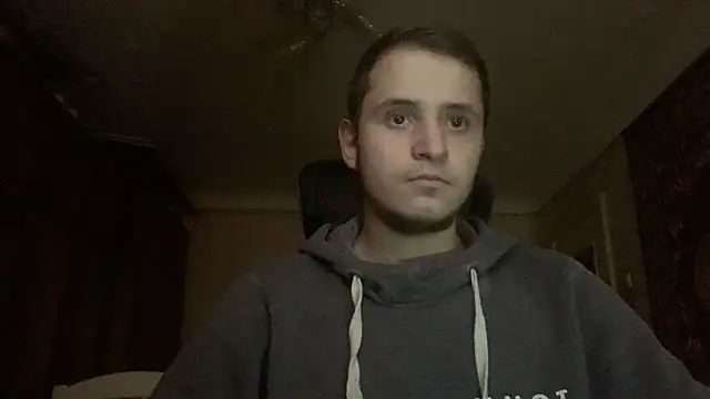 Snapshot of sweaticeboy chatting on 11-02-25, 11:56 sweaticeboy online show from 11-02-25, 11:56