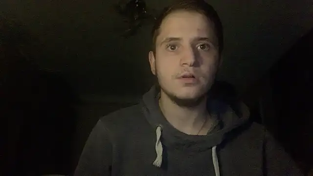 Snapshot of sweaticeboy chatting on 11-07-25, 06:08 sweaticeboy online show from 11-07-25, 06:08