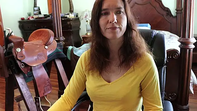 Snapshot of thornburyrose chatting on 03-20-25, 07:04 thornburyrose online show from 03-20-25, 07:04