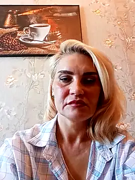 JennyOMay online show from 04-27-26, 03:59