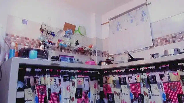 kelly thomson online show from 01-24-25, 03:11