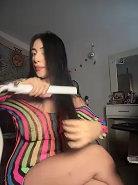 kiaraglam2 online show from 11-16-25, 07:52