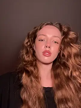 Weeissy online show from 12-16-25, 08:36