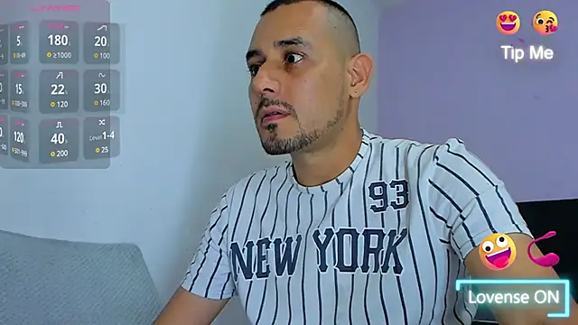 jhonyalzate2 online show from 01-15-25, 01:12