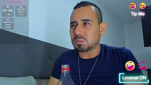 jhonyalzate2 online show from 02-24-25, 11:52