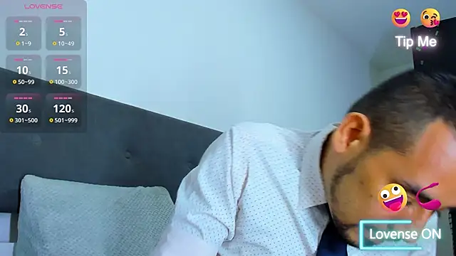 jhonyalzate2 online show from 03-11-25, 01:26