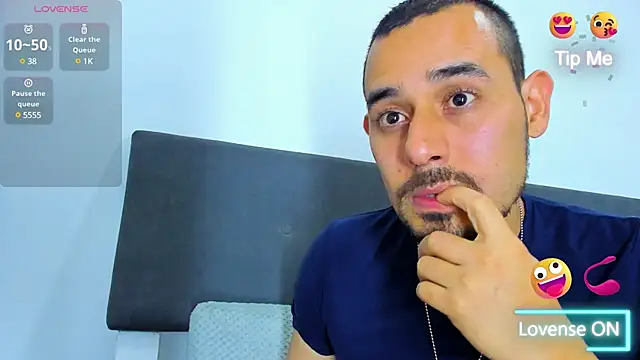 jhonyalzate2 online show from 03-14-25, 04:43