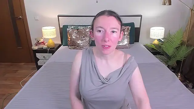 CatherineWalls online show from 07-16-26, 06:52