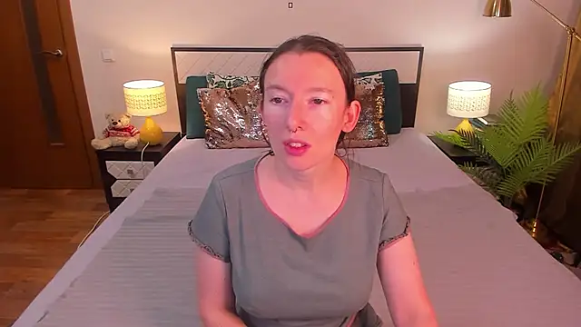 CatherineWalls online show from 07-18-26, 03:54