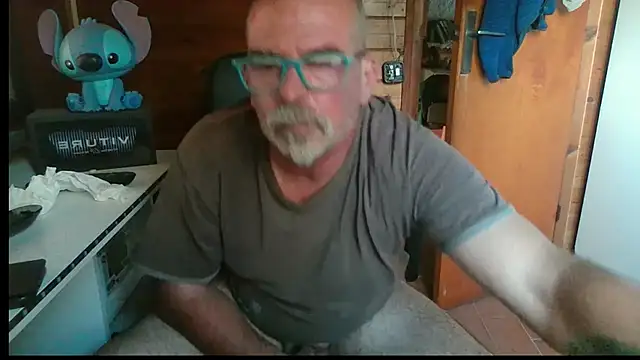 0oscar xxx online show from 10-04-25, 04:27