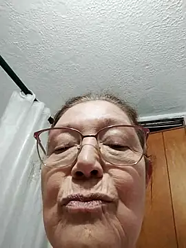 Vicky Rosse online show from 06-11-26, 05:33