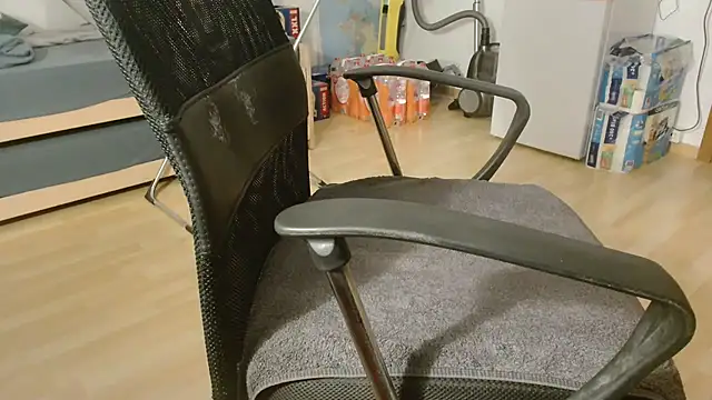 lumpi99 online show from 10-11-25, 03:17