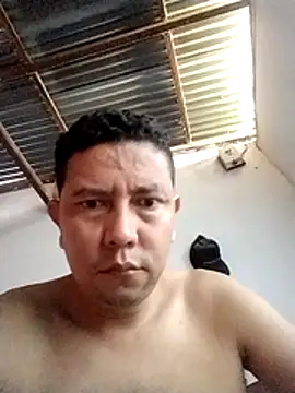 Lachuchaenlacara1988 online show from 04-20-26, 01:58