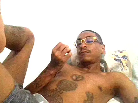 Snapshot of mellow_smoke chatting on 02-13-26, 08:10 mellow smoke online show from 02-13-26, 08:10