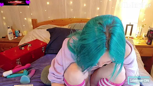 thetinyblue online show from 11-03-25, 05:36