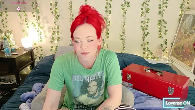 thetinyblue online show from 06-15-26, 04:42