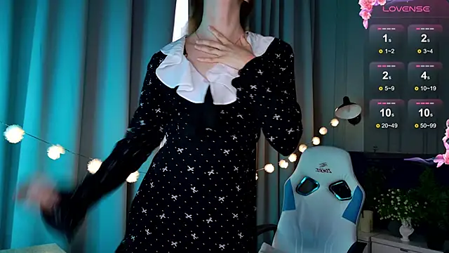 Ramona    online show from 03-03-25, 09:44