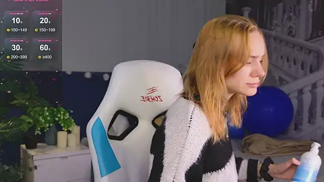 Ramona    online show from 09-26-25, 05:55