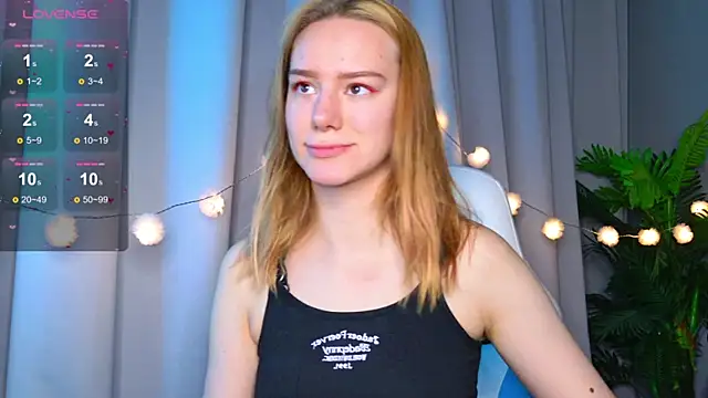 Ramona    online show from 10-18-25, 05:43