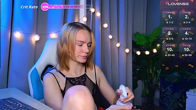 Ramona    online show from 11-10-25, 06:23