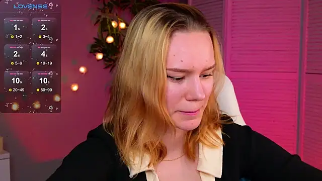 Ramona    online show from 03-27-26, 08:26