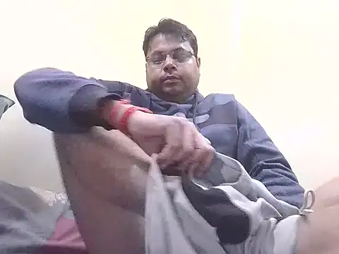 aakash ModelBrown online show from 01-14-26, 02:33