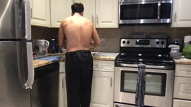 BigGuyMuscle online show from 01-09-26, 07:37