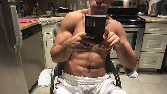 BigGuyMuscle online show from 02-18-26, 07:04