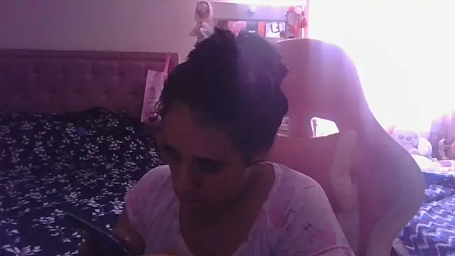 annarose19 online show from 04-27-26, 06:50