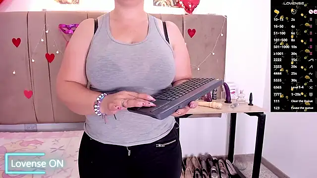 Zaly mature online show from 09-26-25, 01:42