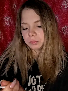 Zuli Kiska online show from 12-22-25, 11:29