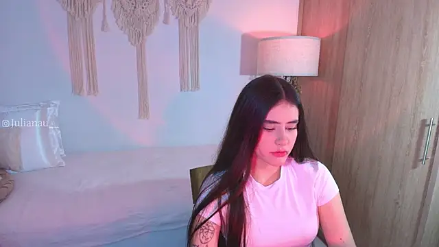 iriswest  online show from 11-17-25, 12:38