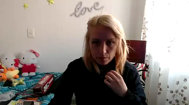 Snapshot of kittykalor09 chatting on 12-03-24, 02:49 kittykalor09 online show from 12-03-24, 02:49