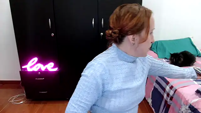 Snapshot of kittykalor09 chatting on 02-02-26, 02:54 kittykalor09 online show from 02-02-26, 02:54