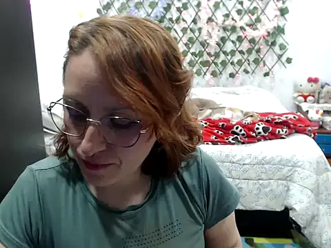 Snapshot of kittykalor09 chatting on 02-15-26, 03:25 kittykalor09 online show from 02-15-26, 03:25