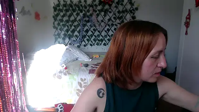 Snapshot of kittykalor09 chatting on 02-18-26, 09:44 kittykalor09 online show from 02-18-26, 09:44