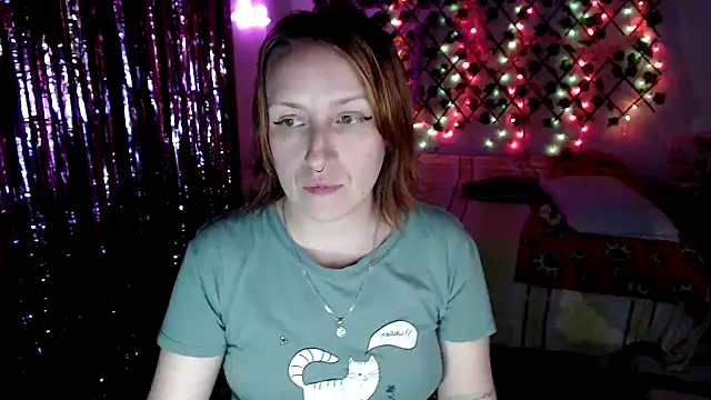 Snapshot of kittykalor09 chatting on 02-25-26, 01:37 kittykalor09 online show from 02-25-26, 01:37