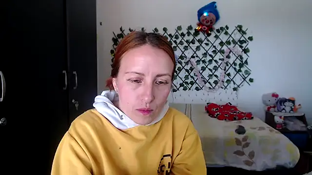 Snapshot of kittykalor09 chatting on 03-12-26, 06:03 kittykalor09 online show from 03-12-26, 06:03