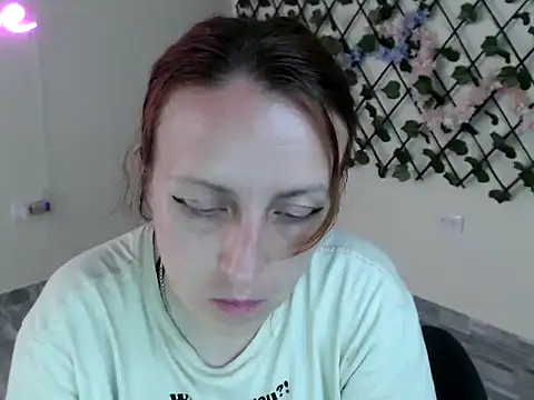 kittykalor09 online show from 04-19-26, 08:00