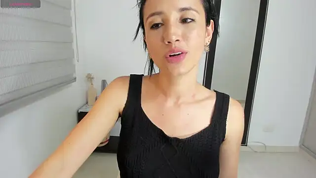 Snapshot of _arianna_hot22 chatting on 10-09-25, 12:30 arianna hot22 online show from 10-09-25, 12:30