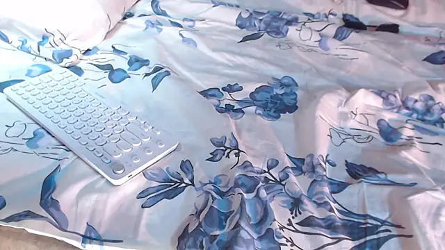 Q T pie online show from 01-10-25, 02:35