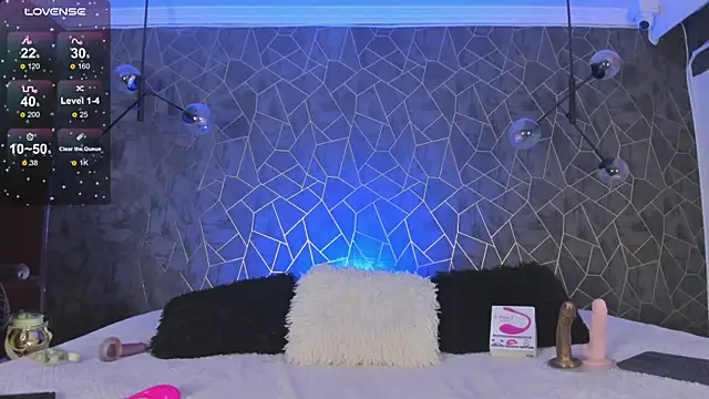 danaythamara1 online show from 04-22-26, 10:33