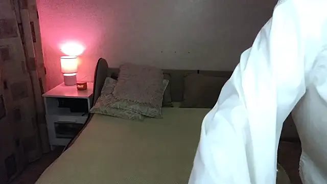 Vivian Davis online show from 10-23-25, 05:23