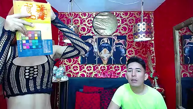 Snapshot of shannentrans chatting on 03-04-25, 01:06 shannentrans online show from 03-04-25, 01:06