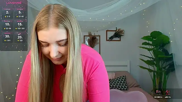 Adr1ana  online show from 03-19-25, 02:27