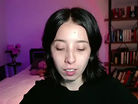 Snapshot of babyluna_8_8 chatting on 02-17-26, 04:53 babyluna 8 8 online show from 02-17-26, 04:53