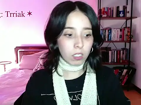 Snapshot of babyluna_8_8 chatting on 04-08-26, 10:32 babyluna 8 8 online show from 04-08-26, 10:32