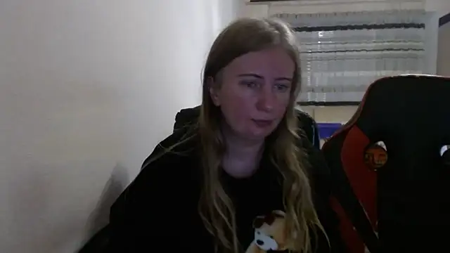 PeterAndJen online show from 11-20-25, 08:19