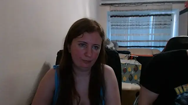 PeterAndJen online show from 07-03-26, 05:41